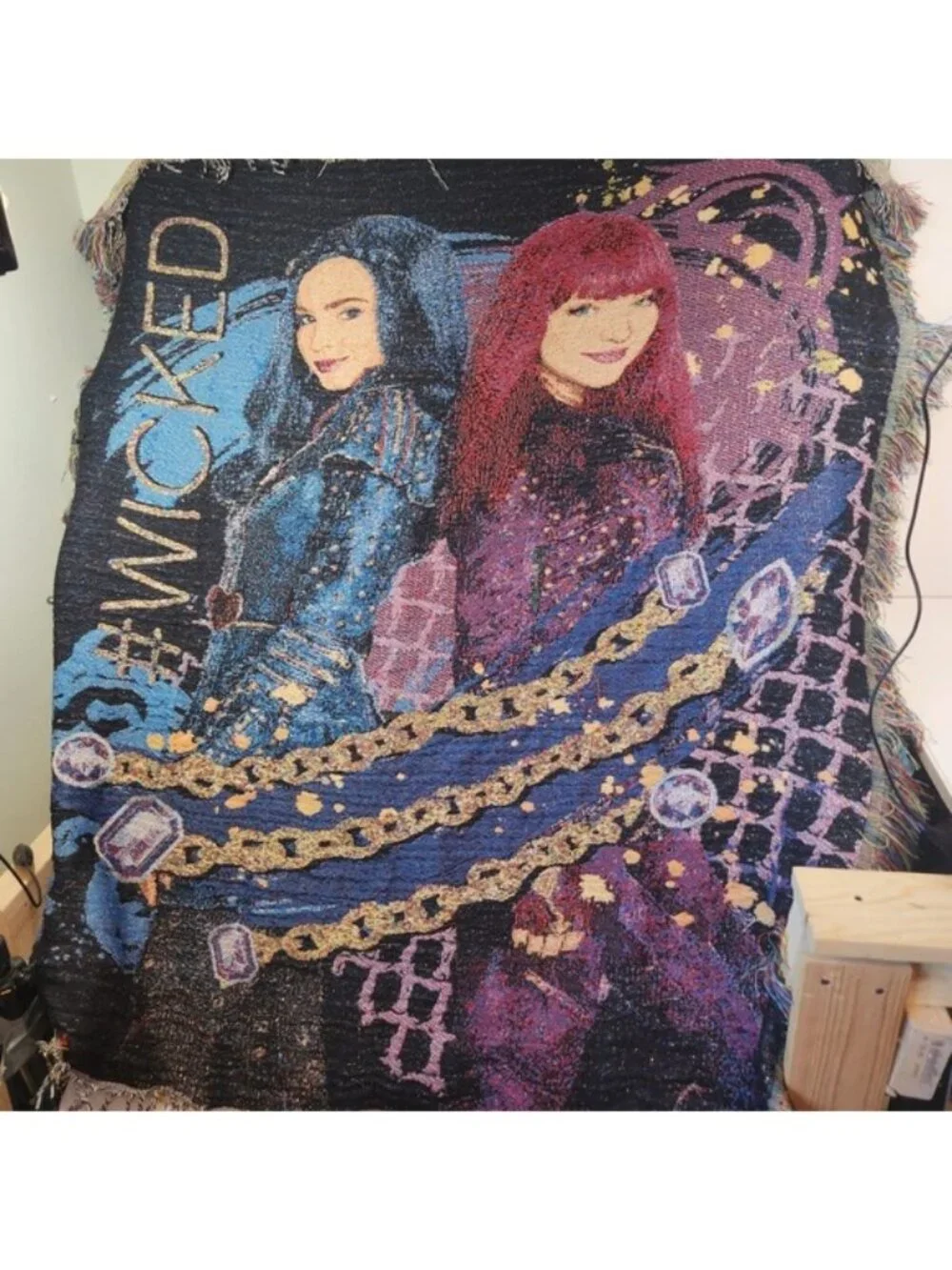 Disney Descendants 2 Mal Evie #WICKED Woven Tapestry Throw Blanket fringe